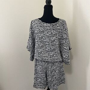 Green Dragon Women's Black & White Patterned Romper Size L